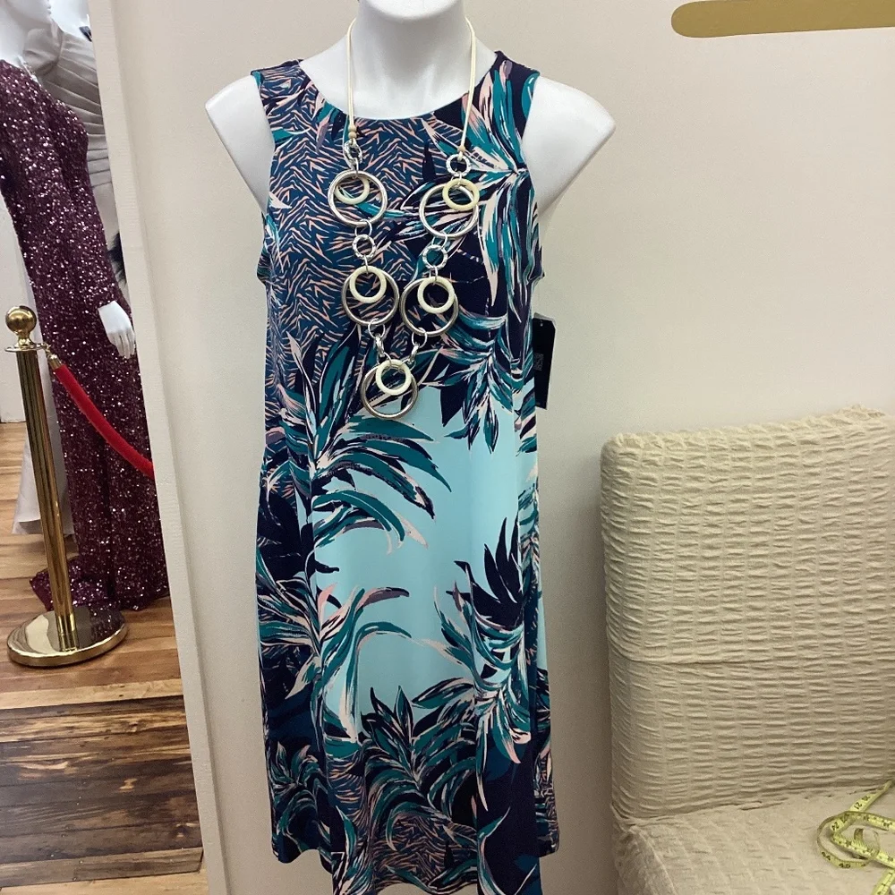 Tropical dreams dress - Picture 1 of 5